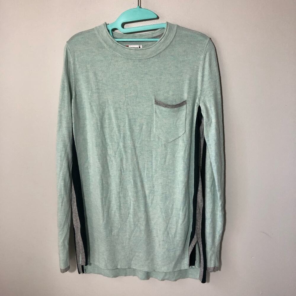 Smartwool womens M pullover crewneck long sleeve sweater light blue side stripe